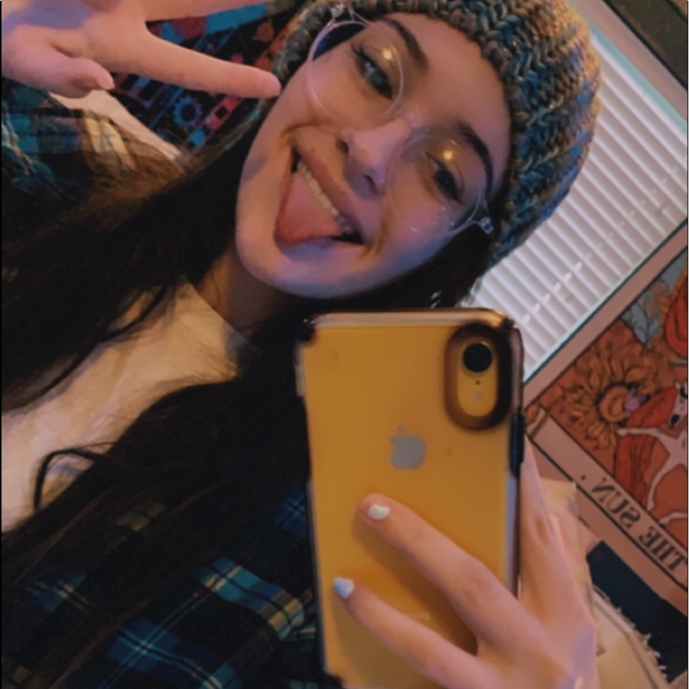 Meet your Posher, Sophia